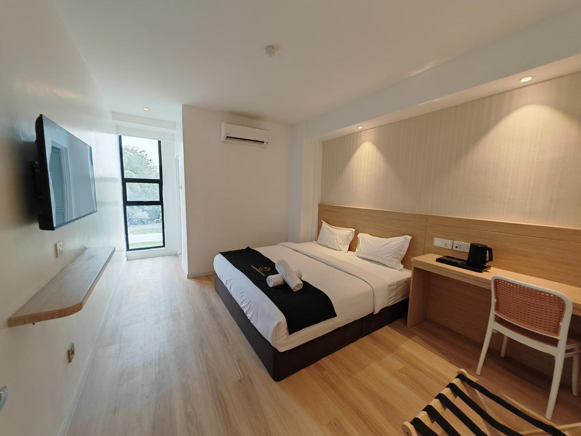 V Boutique Hotel 세렘반 외부 사진